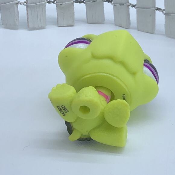 Authentic Littlest Pet Shop LPS Green Turtle Olive Shellstein #3579 - Picture 5 of 5